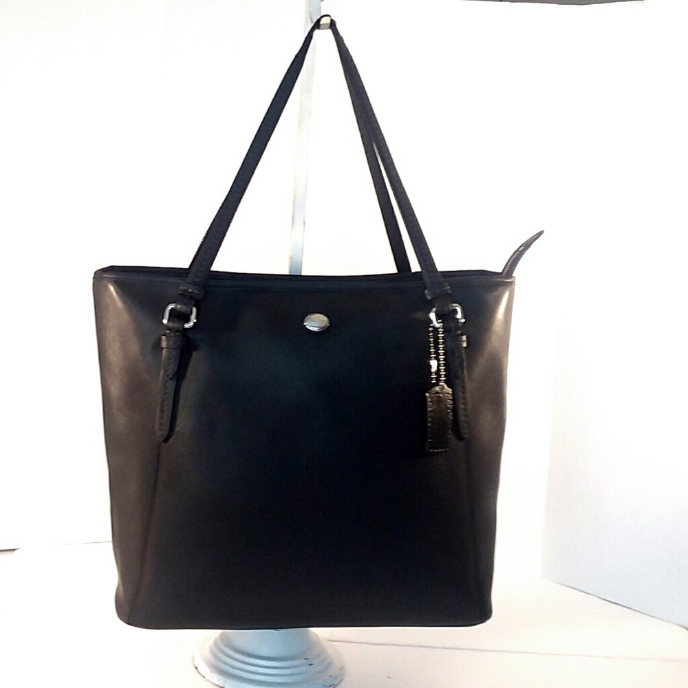 Coach Peyton Saffiano Leather Large Tote